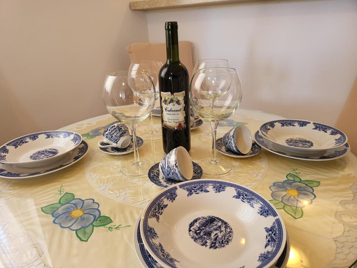 Apartment Rachel Petrovac Luaran gambar