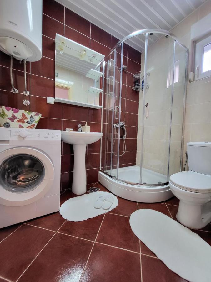 Apartment Rachel Petrovac Luaran gambar