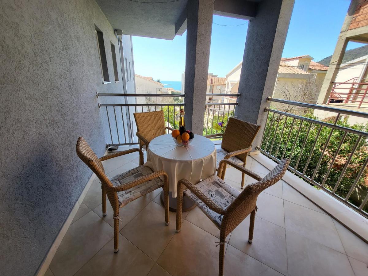 Apartment Rachel Petrovac Luaran gambar
